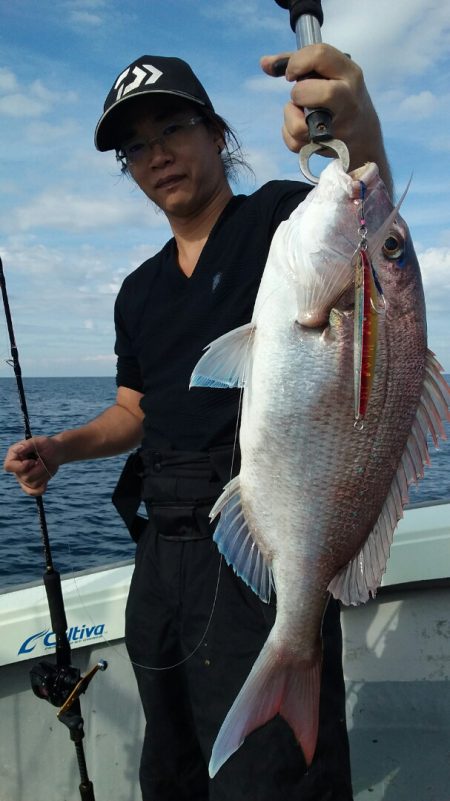 鷹王丸 釣果