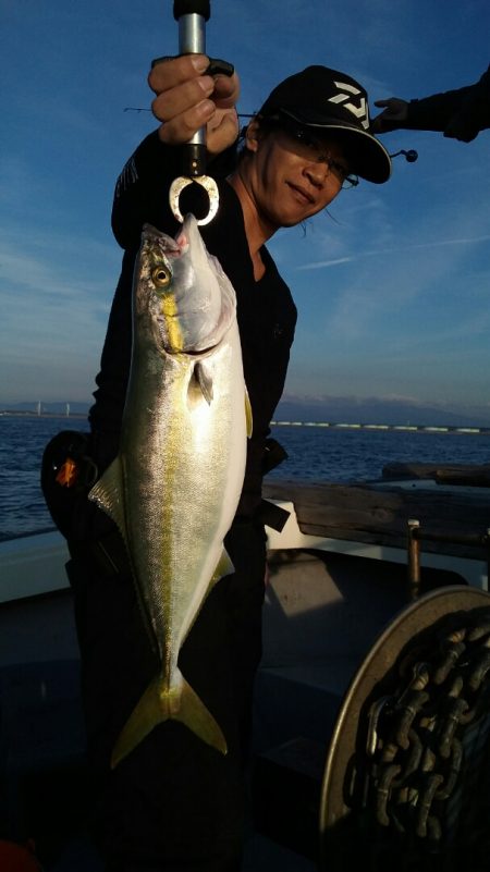 鷹王丸 釣果