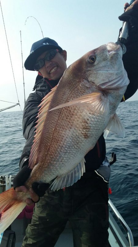 鷹王丸 釣果