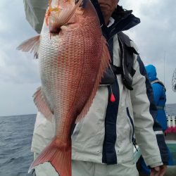 鷹王丸 釣果