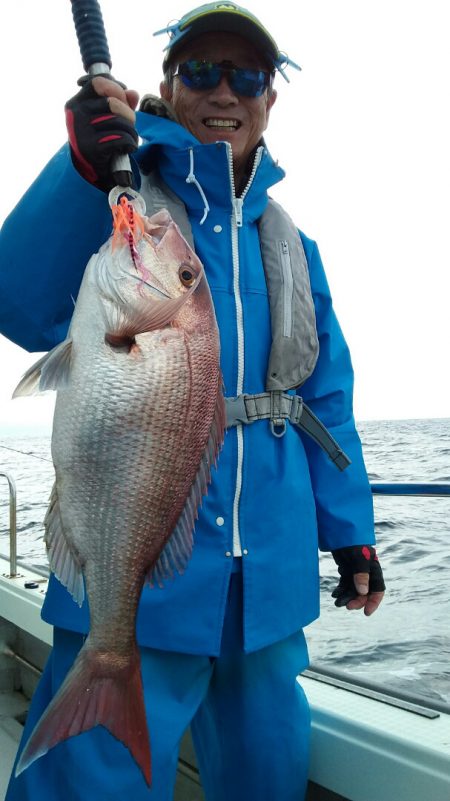 鷹王丸 釣果