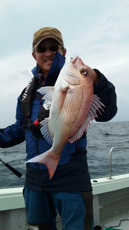 鷹王丸 釣果