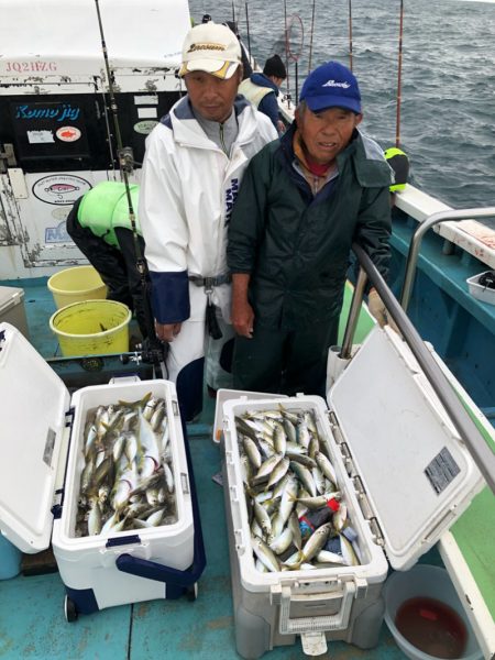 丸万釣船 釣果