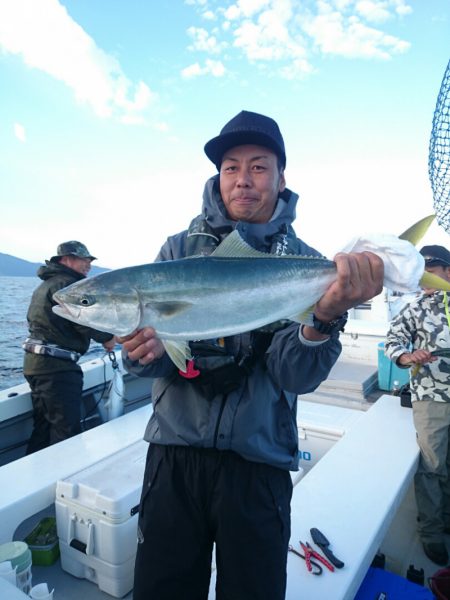 エンペラー 釣果