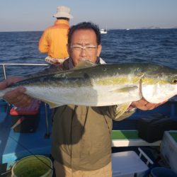 丸万釣船 釣果