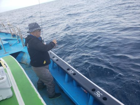 丸万釣船 釣果