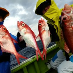 横内丸 釣果