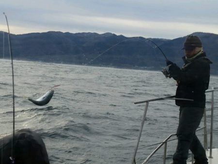 つれ鷹丸 釣果