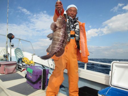 隆星丸 釣果