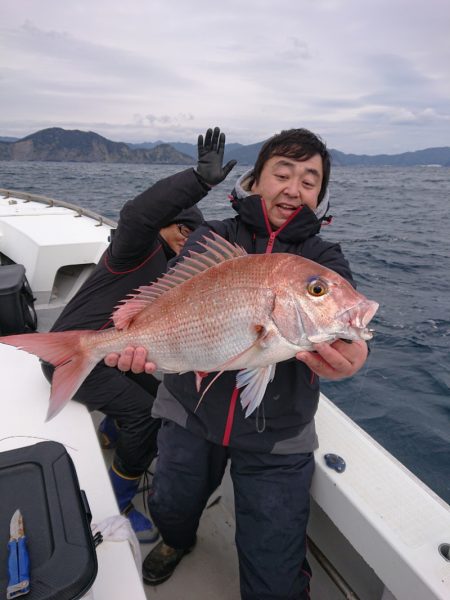 エンペラー 釣果