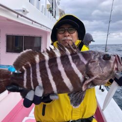 山正丸 釣果