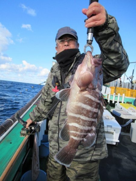 真祐丸 （しんゆうまる） 釣果