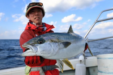 クルーズ 釣果