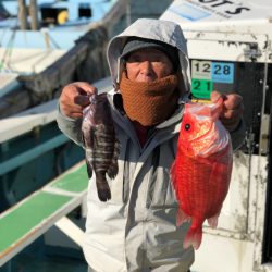 丸万釣船 釣果