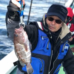 丸万釣船 釣果