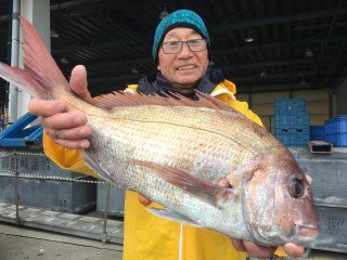 博栄丸 釣果