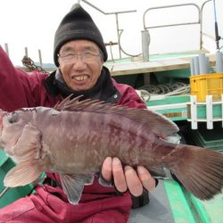 真祐丸 （しんゆうまる） 釣果