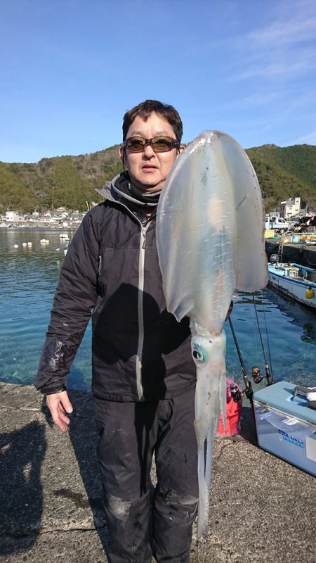 筏マルキ 釣果 三重県 島勝 船越 ヤエン アオリイカ 陸っぱり 釣り 魚釣り 釣果情報サイト カンパリ