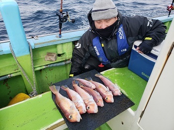 利八丸 釣果