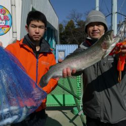 としまえんフィッシングエリア 釣果