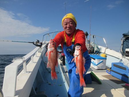 隆星丸 釣果