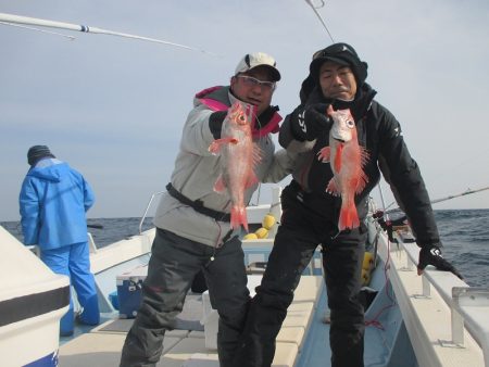 隆星丸 釣果