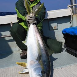 クルーズ 釣果