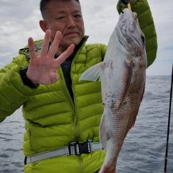 珀宝丸 釣果