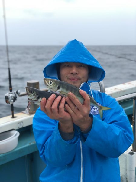 丸万釣船 釣果