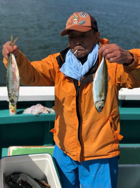 丸万釣船 釣果