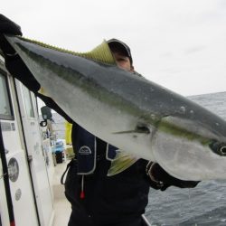 ジギング船 BLUEWATER 釣果