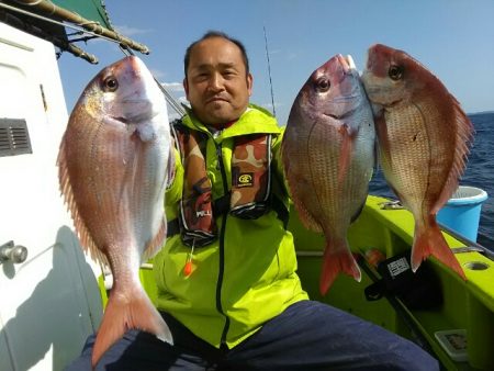 横内丸 釣果