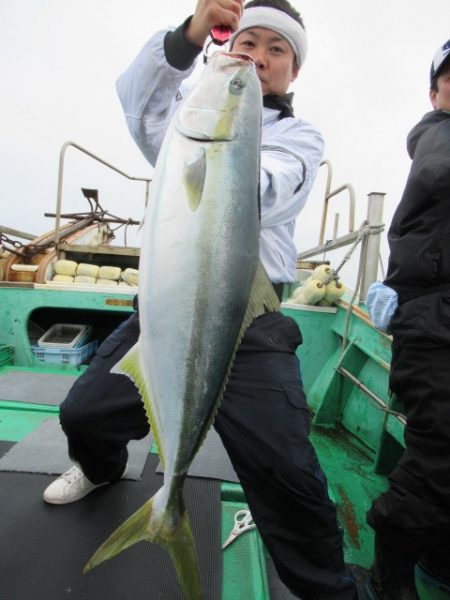 真祐丸 （しんゆうまる） 釣果