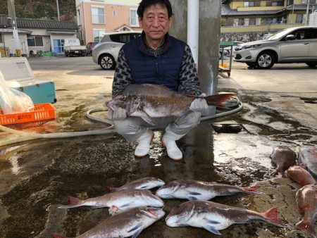 勇勝丸 釣果