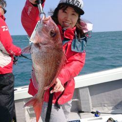 鷹王丸 釣果