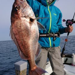 鷹王丸 釣果