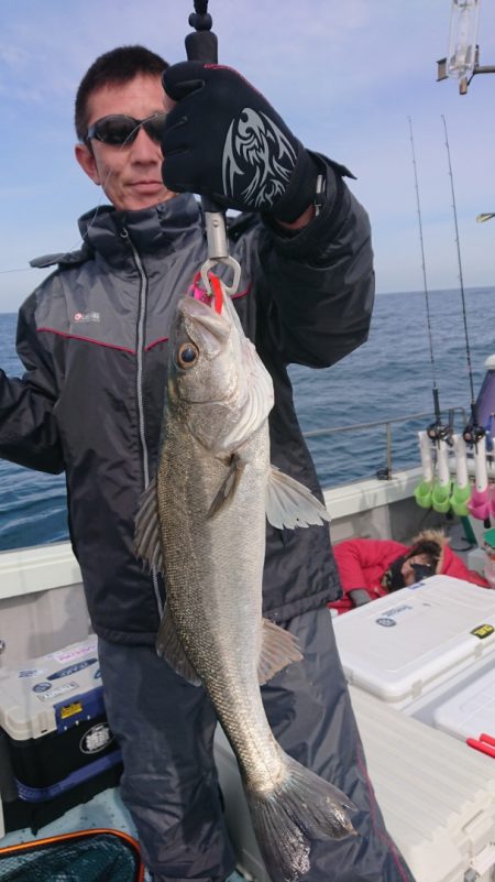 鷹王丸 釣果