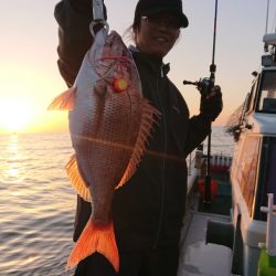 鷹王丸 釣果