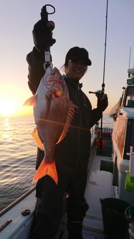 鷹王丸 釣果