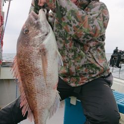 鷹王丸 釣果