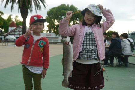 としまえんフィッシングエリア 釣果