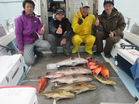 隆星丸 釣果