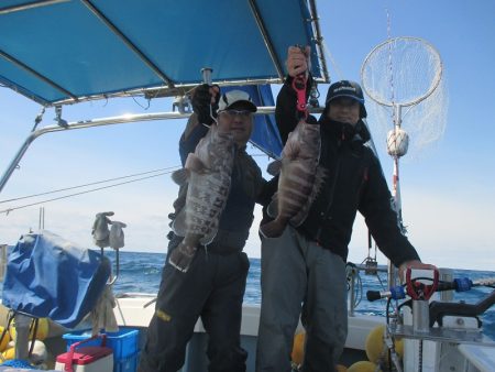 隆星丸 釣果