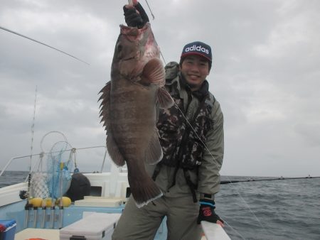 隆星丸 釣果