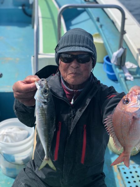 丸万釣船 釣果