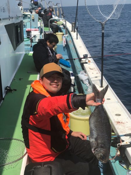 丸万釣船 釣果