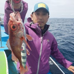 丸万釣船 釣果