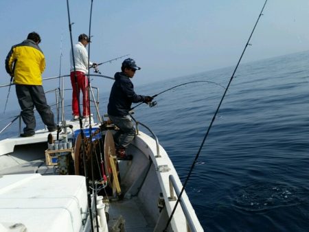 つれ鷹丸 釣果