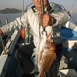 フィッシングガイド りょう 釣果