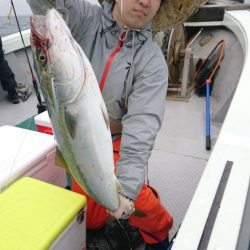 鷹王丸 釣果